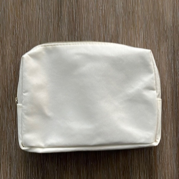 Klm travel bag first class amenities toiletries kit - Picture 7 of 9